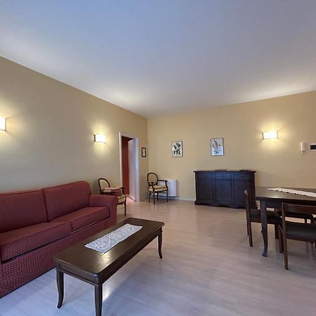 Апарт отель Residenza Dei Fiori Каннеро-Ривьера Экстерьер фото