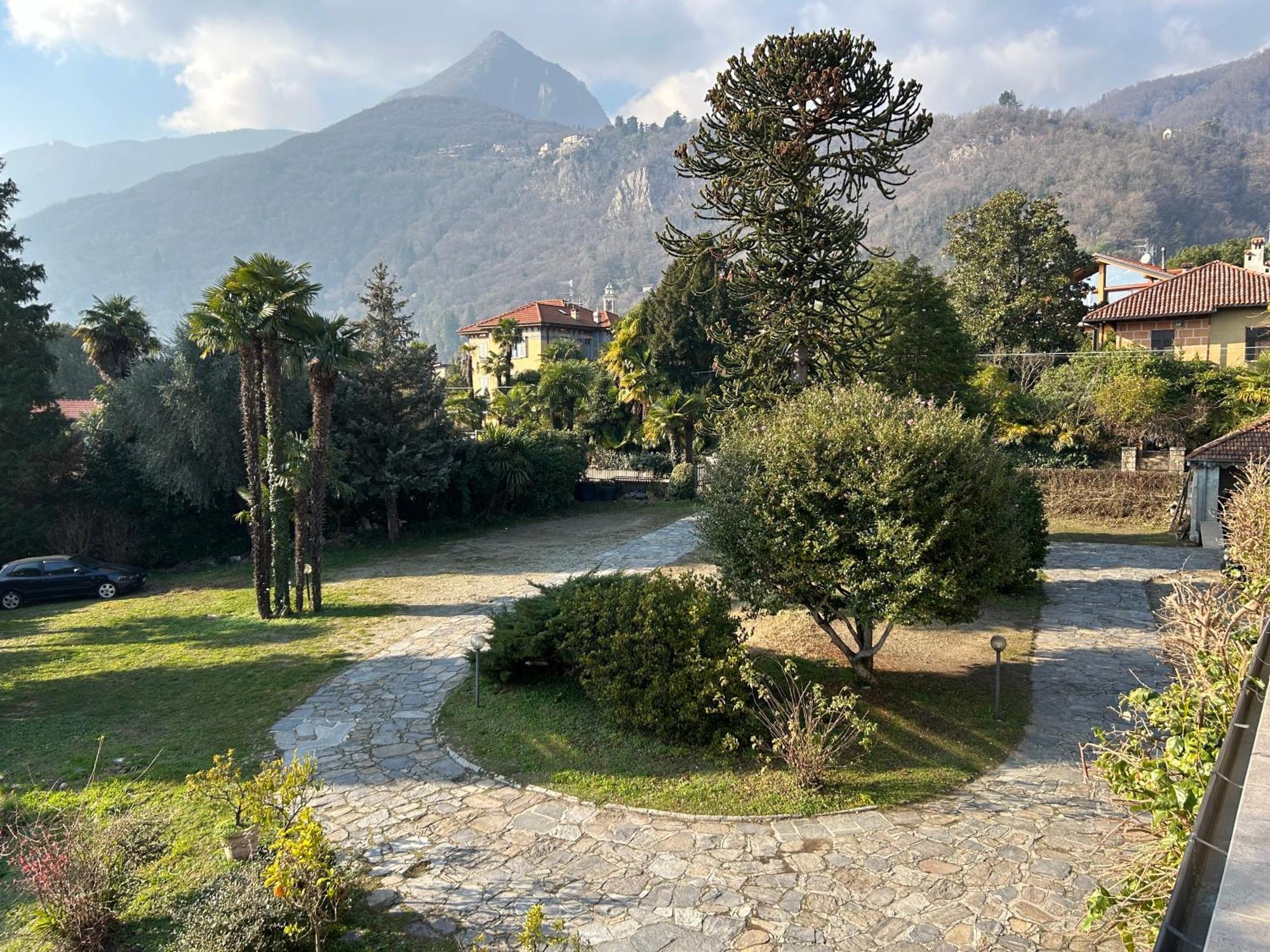 Апарт отель Residenza Dei Fiori Каннеро-Ривьера Экстерьер фото